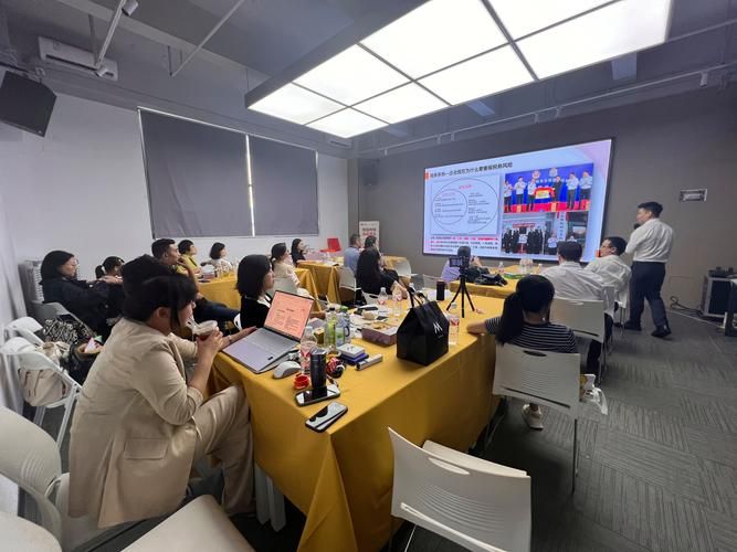 武汉DSE全日制课程培训，资深港籍教师团队授课